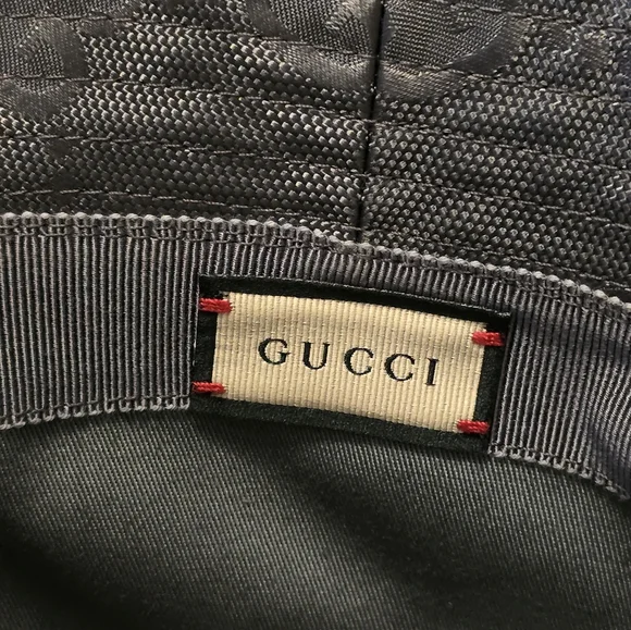 GUCCI Off The Grid Bucket Hat